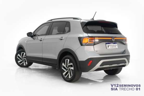 VOLKSWAGEN-T-CROSS-2024