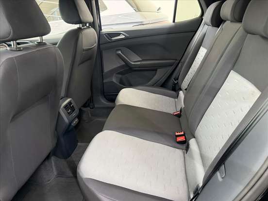 VOLKSWAGEN-T-CROSS-2024