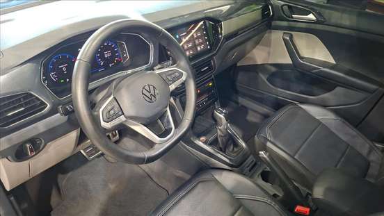 VOLKSWAGEN-T-CROSS-1.4 250 TSI TOTAL FLEX HIGHLINE AUTOMÁTICO VOLKSWAGEN-T-CROSS-2024