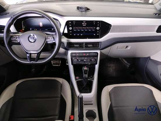 VOLKSWAGEN-T-CROSS-2019