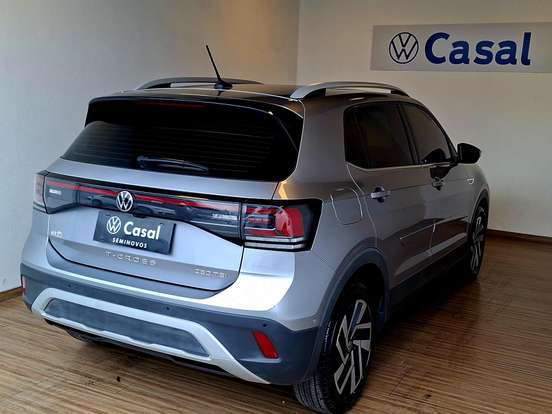 VOLKSWAGEN-T-CROSS-1.4 250 TSI TOTAL FLEX HIGHLINE AUTOMÁTICO VOLKSWAGEN-T-CROSS-2024