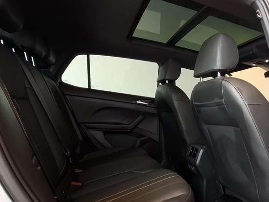 VOLKSWAGEN-T-CROSS-1.4 250 TSI TOTAL FLEX HIGHLINE AUTOMÁTICO VOLKSWAGEN-T-CROSS-2024