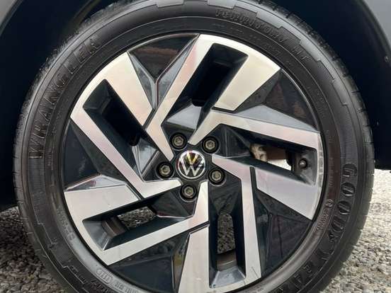 VOLKSWAGEN-T-CROSS-1.4 250 TSI TOTAL FLEX HIGHLINE AUTOMÁTICO VOLKSWAGEN-T-CROSS-2024