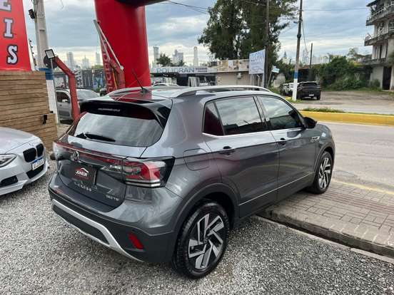 VOLKSWAGEN-T-CROSS-2024