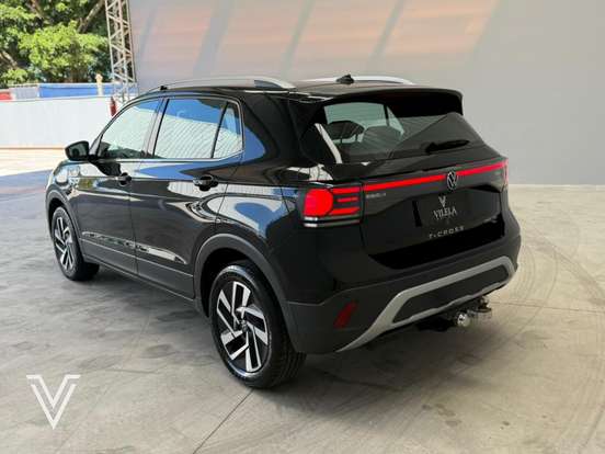 VOLKSWAGEN-T-CROSS-2024