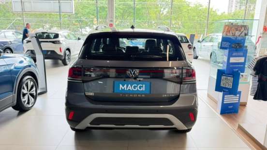 VOLKSWAGEN-T-CROSS-2026