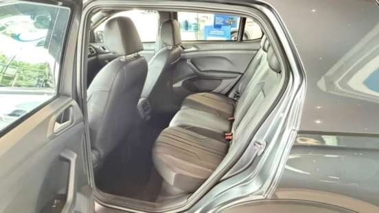 VOLKSWAGEN-T-CROSS-2026