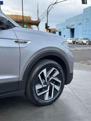 VOLKSWAGEN-T-CROSS-1.4 250 TSI TOTAL FLEX HIGHLINE AUTOMÁTICO VOLKSWAGEN-T-CROSS-2024
