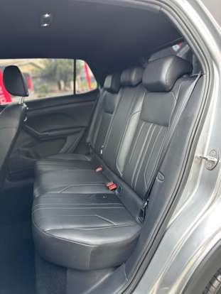 VOLKSWAGEN-T-CROSS-2024