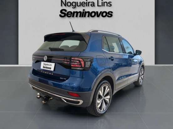 VOLKSWAGEN-T-CROSS-1.4 250 TSI TOTAL FLEX HIGHLINE AUTOMÁTICO VOLKSWAGEN-T-CROSS-2021