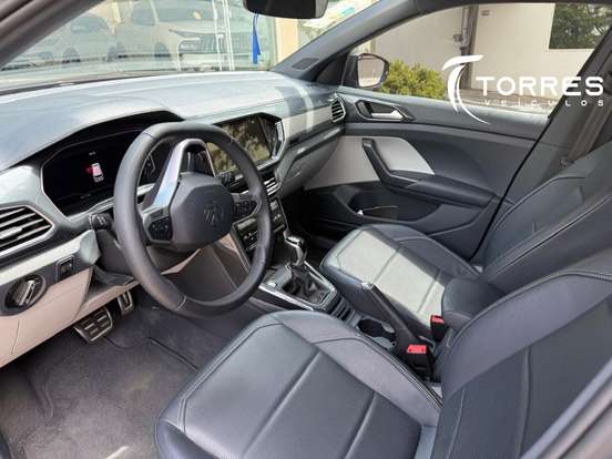 VOLKSWAGEN-T-CROSS-2024