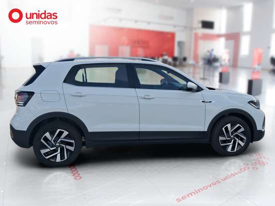 VOLKSWAGEN-T-CROSS-2025