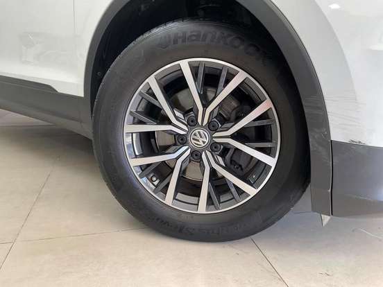 VOLKSWAGEN-TIGUAN-1.4 250 TSI TOTAL FLEX ALLSPACE COMFORTLINE TIPTRONIC VOLKSWAGEN-TIGUAN-2018