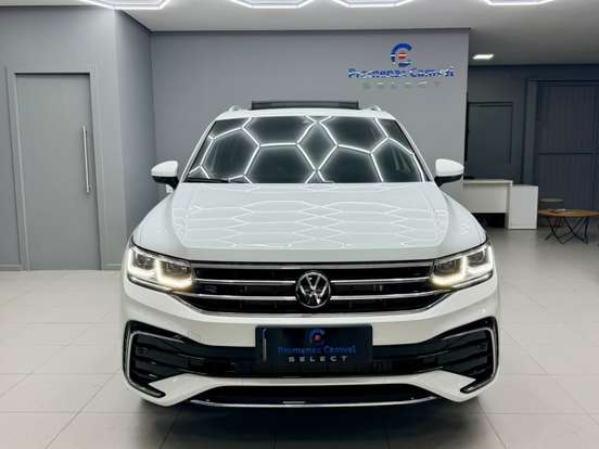 VOLKSWAGEN-TIGUAN-2.0 300 TSI GASOLINA ALLSPACE R-LINE AUTOMÁTICO VOLKSWAGEN-TIGUAN-2024