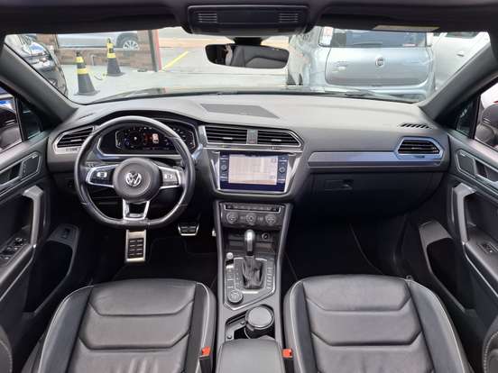 VOLKSWAGEN-TIGUAN-2020