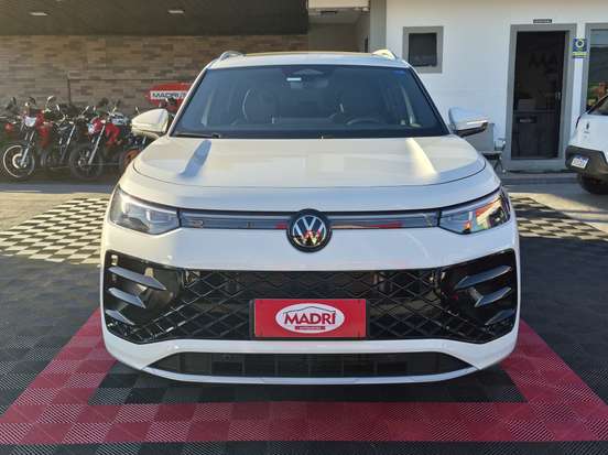 VOLKSWAGEN-TIGUAN-2026