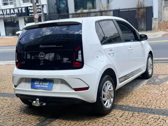 VOLKSWAGEN-UP-1.0 170 TSI TOTAL FLEX CONNECT 4P MANUAL VOLKSWAGEN-UP-2019