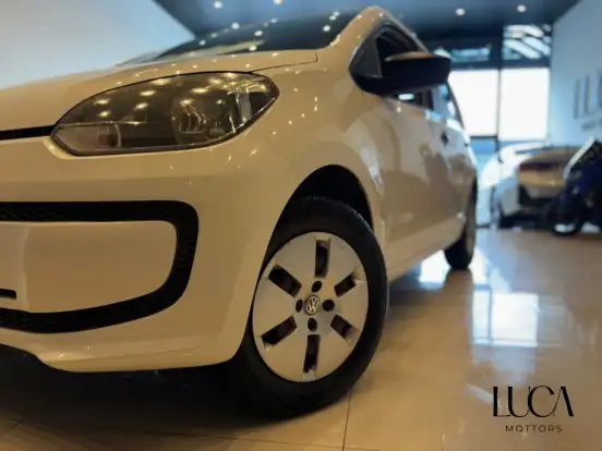 VOLKSWAGEN-UP-2016