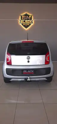 VOLKSWAGEN-UP-2016