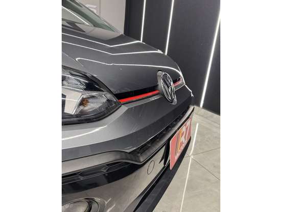 VOLKSWAGEN-UP-2019