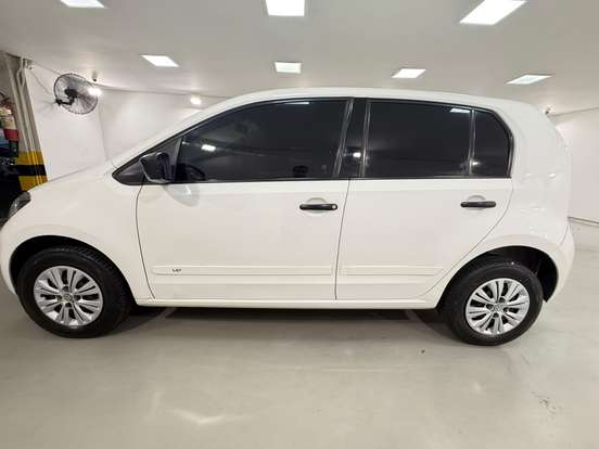 VOLKSWAGEN-UP-1.0 MPI TAKE UP 12V FLEX 4P MANUAL VOLKSWAGEN-UP-2014