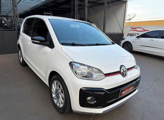 VOLKSWAGEN-UP-2017