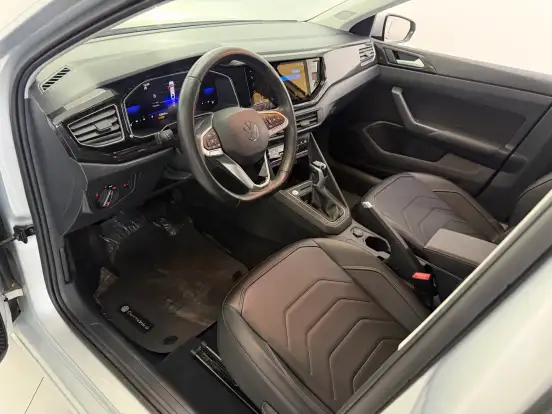 VOLKSWAGEN-VIRTUS-1.0 200 TSI COMFORTLINE AUTOMÁTICO VOLKSWAGEN-VIRTUS-2023