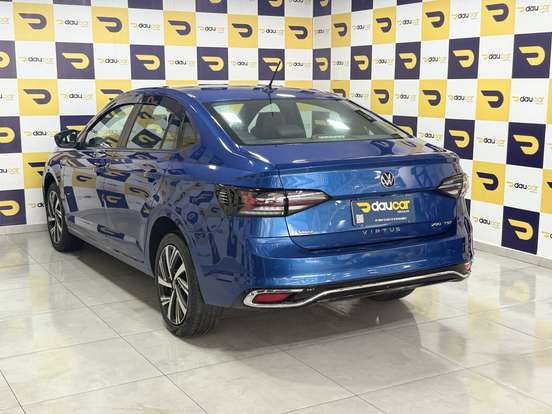 VOLKSWAGEN-VIRTUS-2023