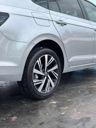 VOLKSWAGEN-VIRTUS-2023