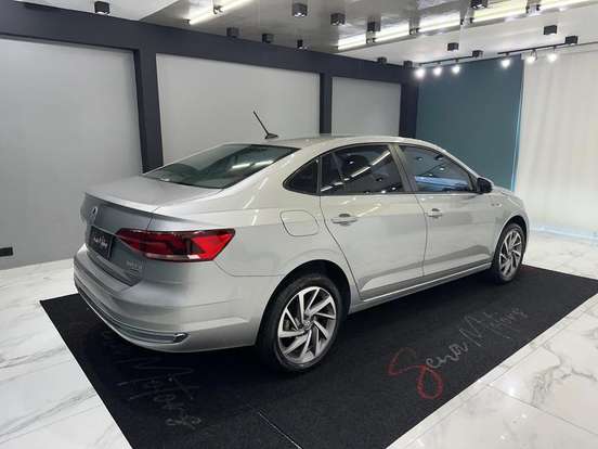 VOLKSWAGEN-VIRTUS-2019
