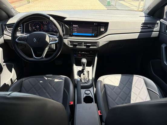 VOLKSWAGEN-VIRTUS-2023