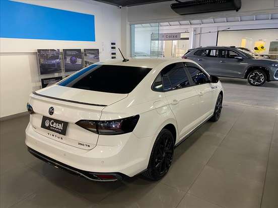 VOLKSWAGEN-VIRTUS-2024