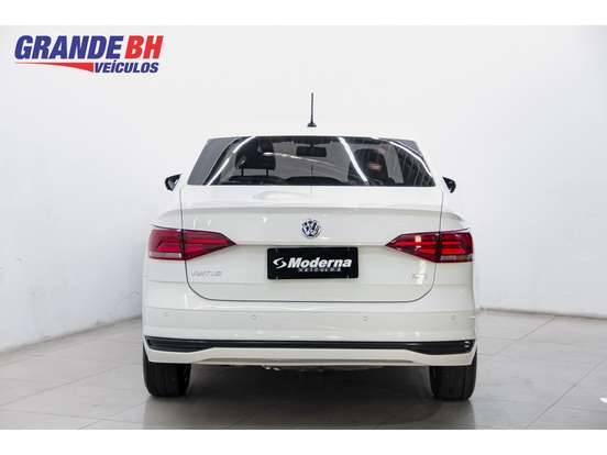 VOLKSWAGEN-VIRTUS-2018