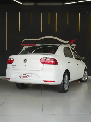 VOLKSWAGEN-VOYAGE-2022