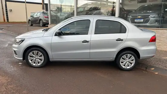 VOLKSWAGEN-VOYAGE-2022