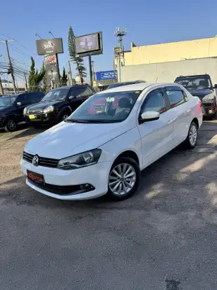 VOLKSWAGEN-VOYAGE-2014