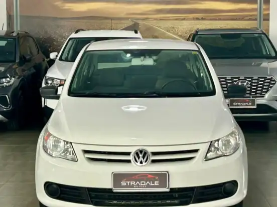 VOLKSWAGEN-VOYAGE-1.0 MI 8V FLEX 4P MANUAL VOLKSWAGEN-VOYAGE-2009