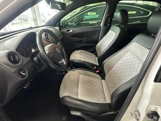 VOLKSWAGEN-VOYAGE-1.6 MI EVIDENCE 8V FLEX 4P AUTOMATIZADO VOLKSWAGEN-VOYAGE-2016