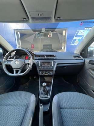 VOLKSWAGEN-VOYAGE-2023