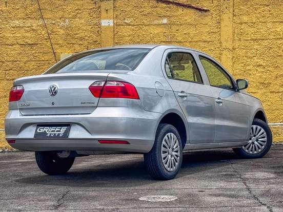 VOLKSWAGEN-VOYAGE-1.6 MI 8V FLEX 4P AUTOMATIZADO VOLKSWAGEN-VOYAGE-2013