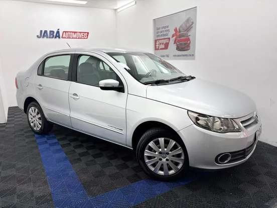 VOLKSWAGEN-VOYAGE-2011
