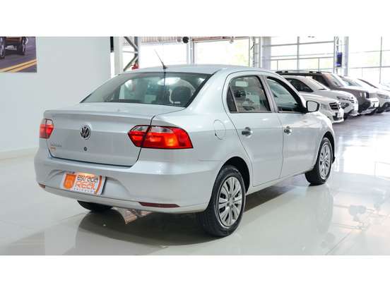 VOLKSWAGEN-VOYAGE-2021