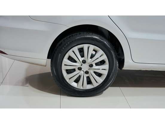 VOLKSWAGEN-VOYAGE-1.6 MSI TOTALFLEX 4P MANUAL VOLKSWAGEN-VOYAGE-2021