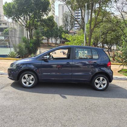 VOLKSWAGEN FOX 1.0 MPI COMFORTLINE 12V FLEX 4P MANUAL