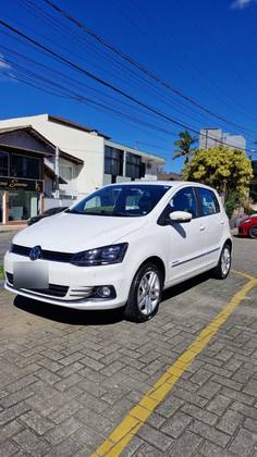 VOLKSWAGEN FOX 1.6 MSI HIGHLINE 16V FLEX 4P AUTOMATIZADO