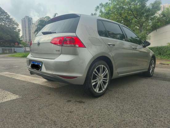 VOLKSWAGEN-GOLF-1.0 TSI COMFORTLINE 12V TOTAL FLEX 4P MANUAL VOLKSWAGEN-GOLF-2017