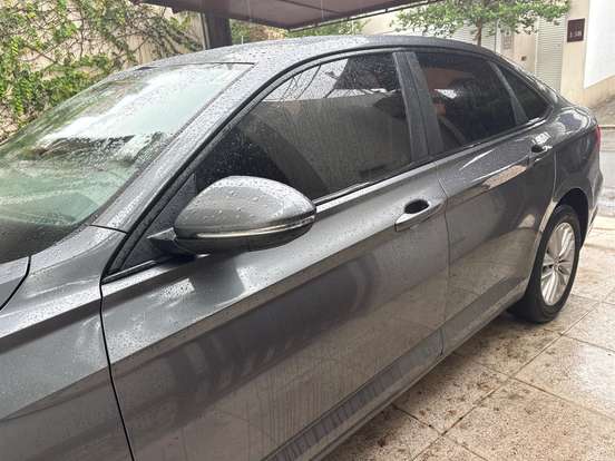 VOLKSWAGEN-JETTA-2018