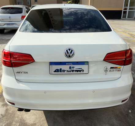 VOLKSWAGEN-JETTA-2017