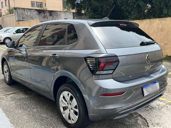 VOLKSWAGEN-POLO-2024