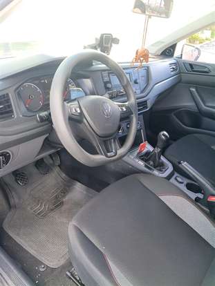 VOLKSWAGEN-POLO-2023